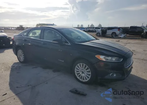2013 Ford Fusion Se Hybrid z USA, uszkodzony, nr VIN 3FA6P0LU6DR157953